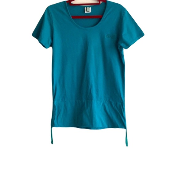 Roots Tops - 🎀Roots Active 100% Cotton Logo Embroidered Medium Size Top Tee